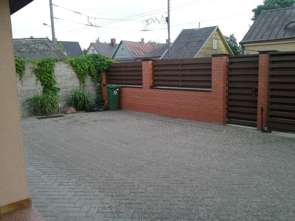 Apartments Near Old Town With Private Parking Kaunas Dış mekan fotoğraf
